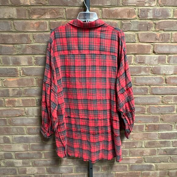 Easel Womens Mineral Wash Red Plaid Button Oversized Top Sz Medium - Picture 8 of 9